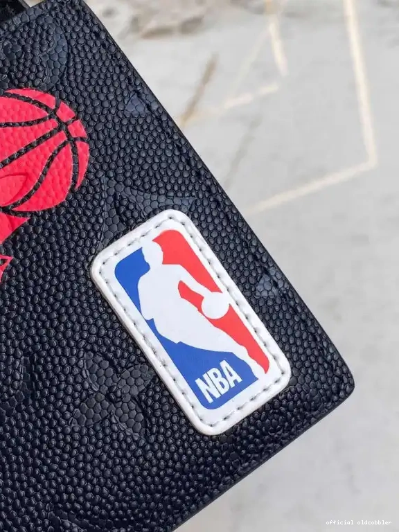 Official oldcobbler LOUIS VUITTON LVXNBA WALLET MULTIPLE 0601